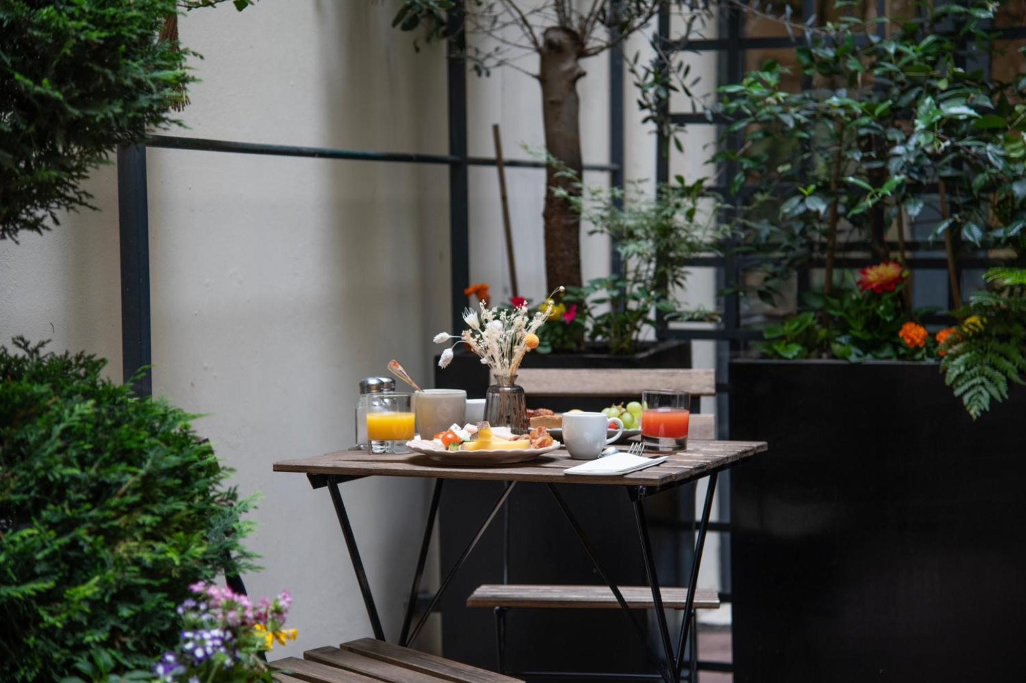 Mercure Paris Montparnasse Raspail Exterior foto